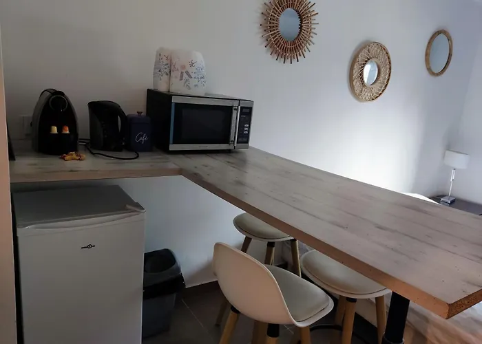 Provencal-Style Apartment