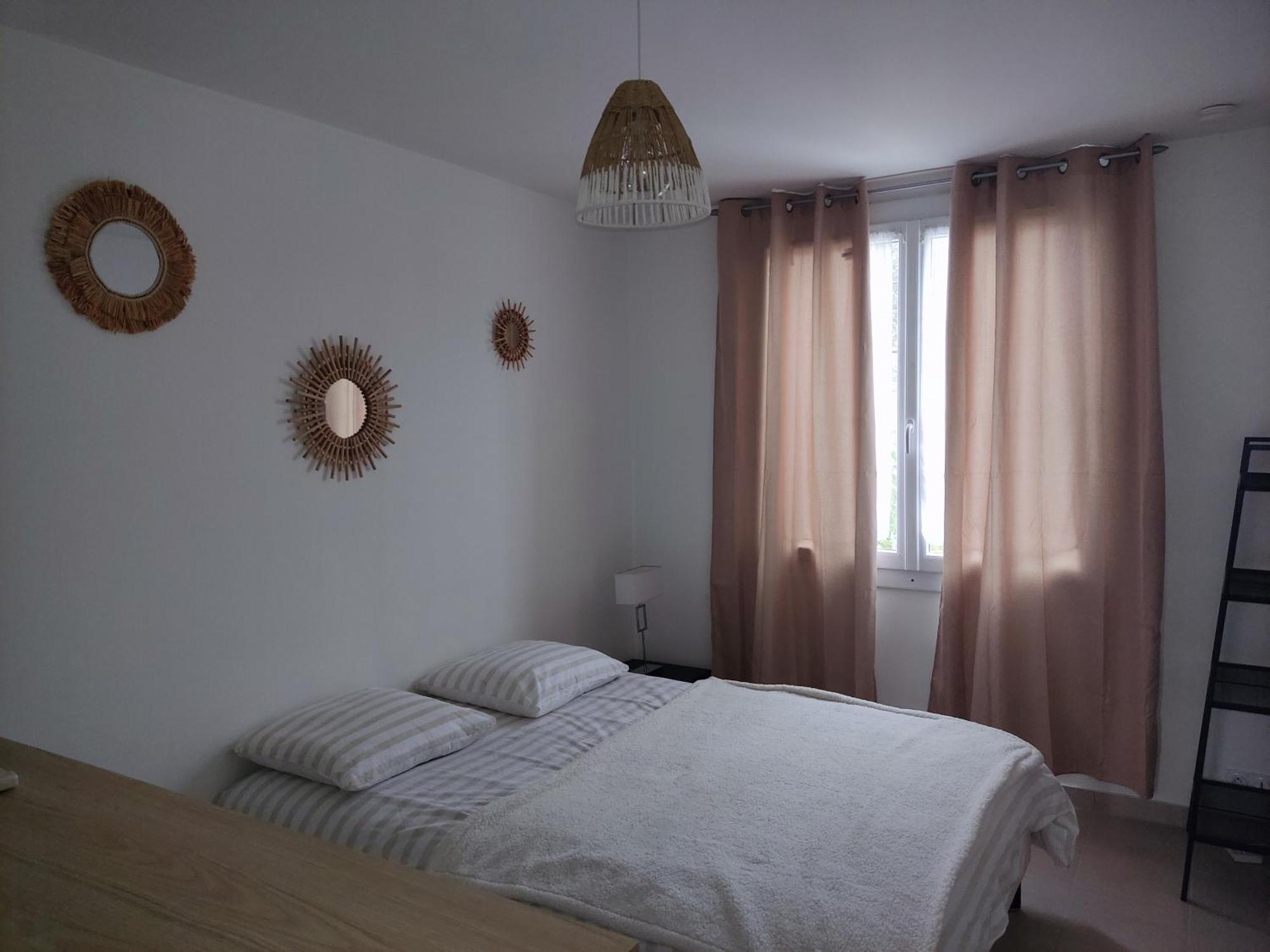 Provencal-style Apartment Aix-en-Provence